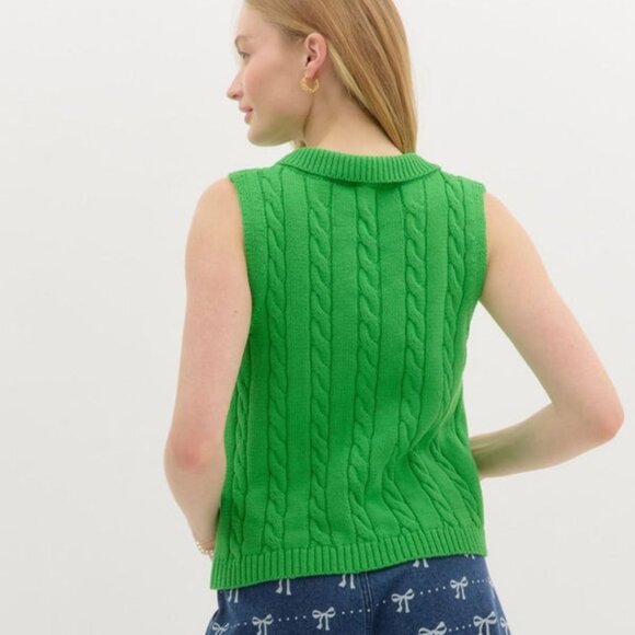 Sleeveless Sweater Top - Picture 2 of 3